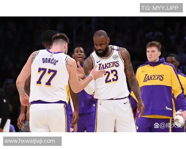 2013年湖人与篮网的对决回顾：经典时刻与球星表现的深度分析