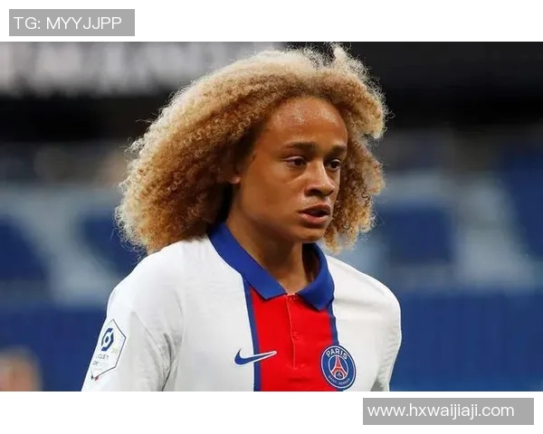 哈维西蒙斯：新星崛起的足球天才与未来的希望之路