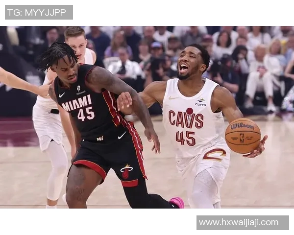 2004年NBA季后赛热火与骑士的激烈对决回顾与分析