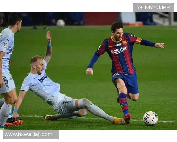 巴伦西亚篮球队迎战巴萨球队激战即将上演精彩对决引人期待