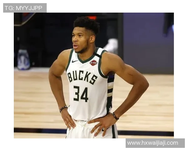 扬尼斯阿德托昆博如何在NBA赛场上展现全能篮球天赋与领导力