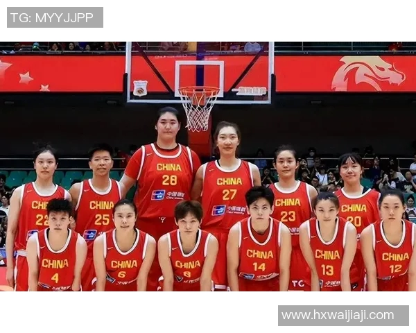 新疆女篮与上海女篮阵容对比分析及比赛前瞻